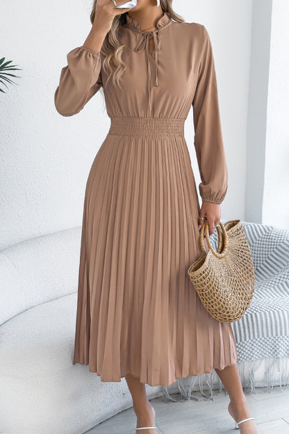 Cardydony Women's Solid Color Long-sleeved Fitted Waist Pleated Elegant Midi Dress