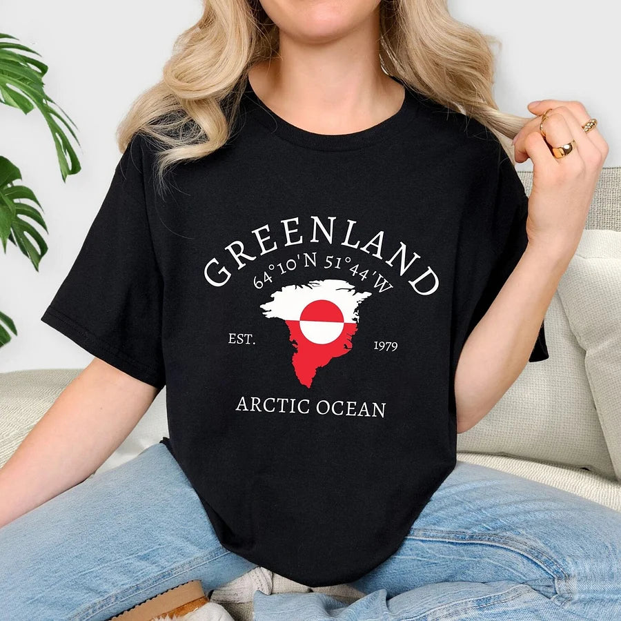 Cardydony Women's Stand With Greenland T-shirt