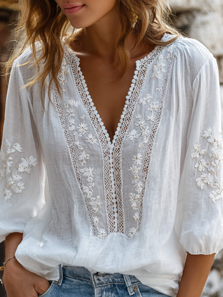 Cardydony Vintage White Small Floral And Lace Art Comfortable V-neck Top
