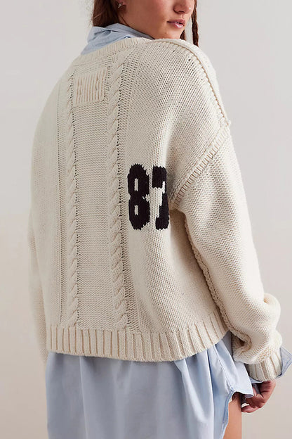 Cardydony Women's Fashionable Digital Jacquard Loose Long-sleeved Knit Sweater