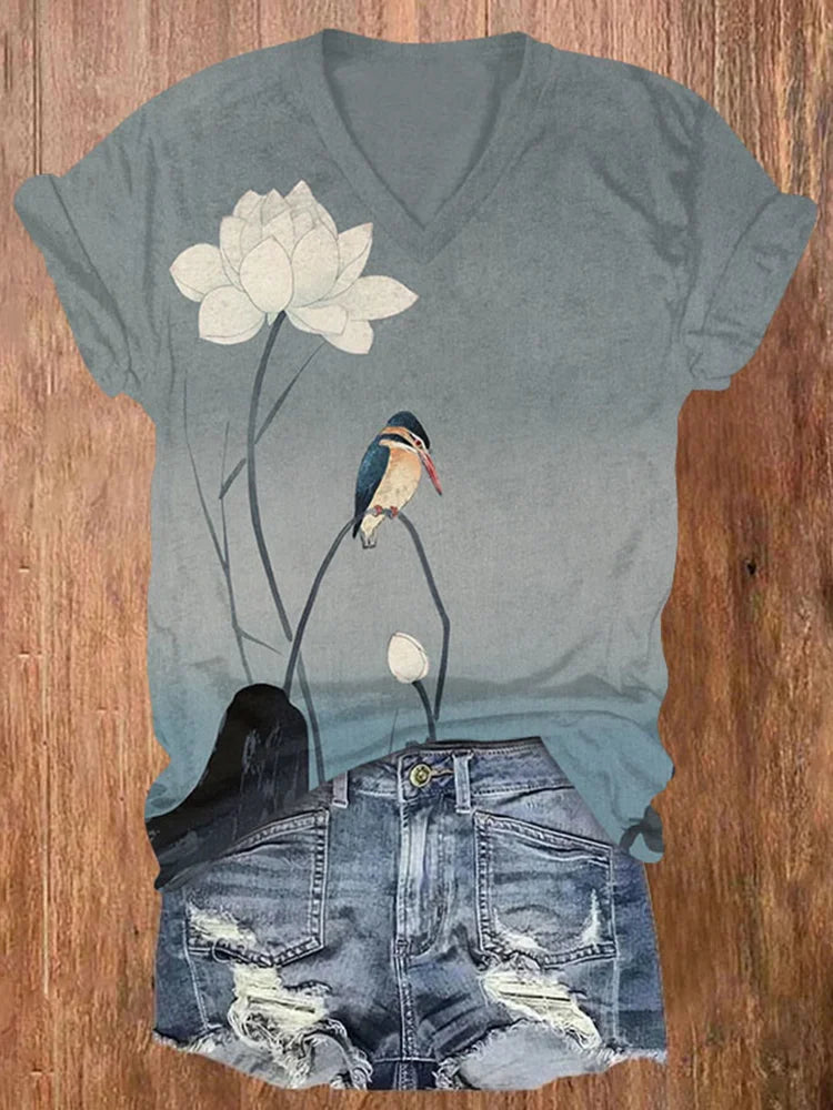 Cardydony Vintage Bird And Lotus Art Pattern V-neck T-shirt