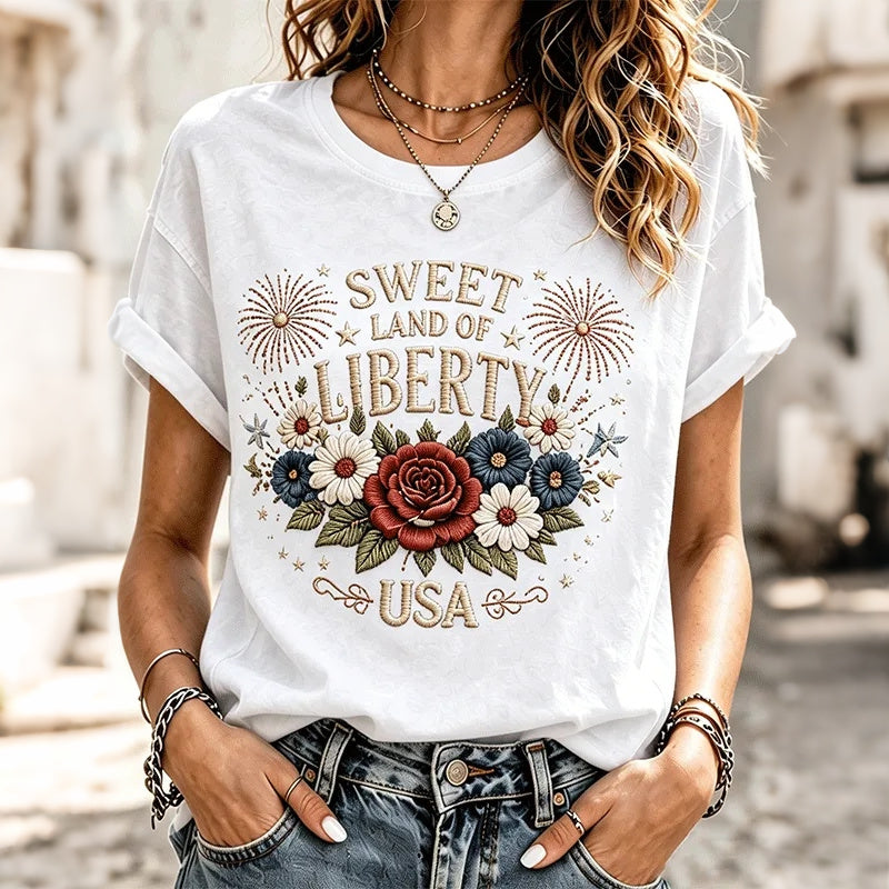 Cardydony Women's Sweet Land Of Liberty Floral Usa Art Short-sleeve T-shirt