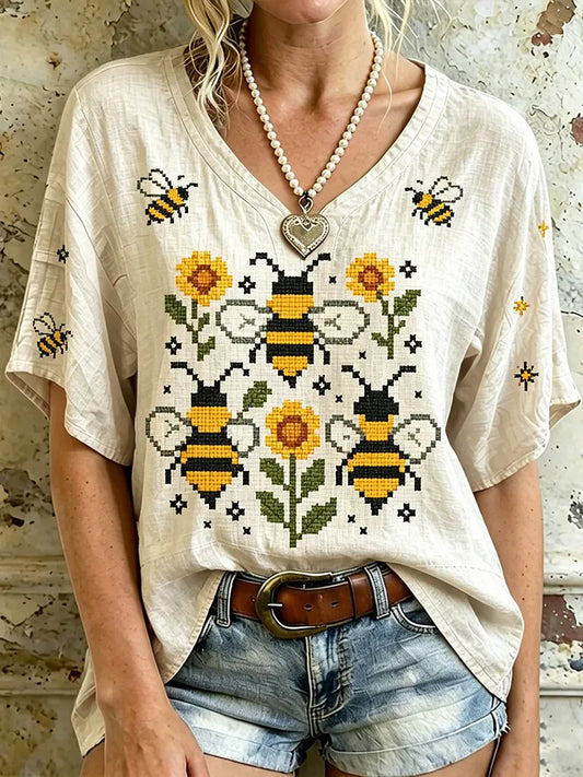 Cardydony Retro Boho Cottagecore Honeybee Floral Oversized Short Sleeve Tee