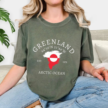 Cardydony Women's Stand With Greenland T-shirt